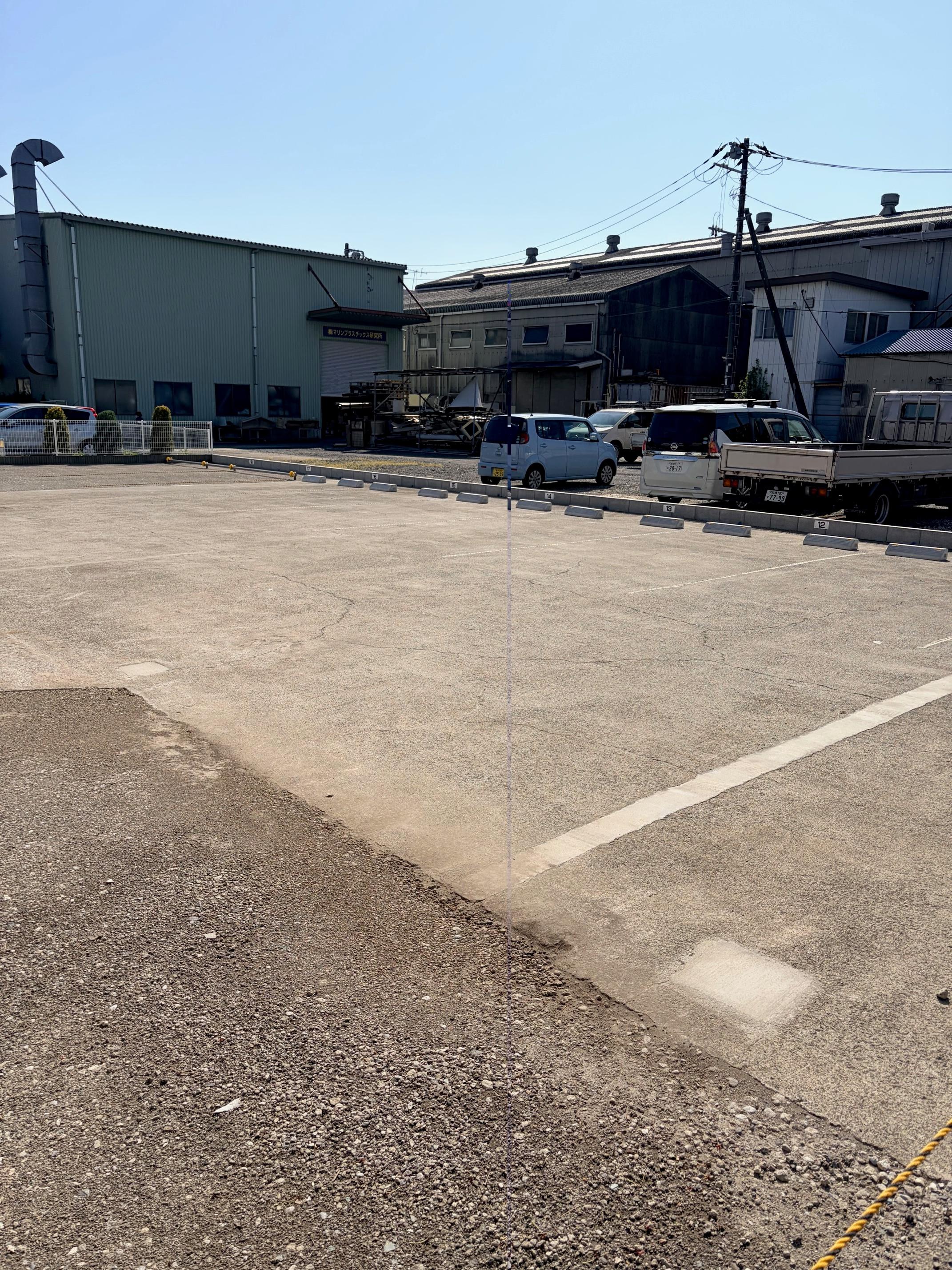 パーキングヨシオカの外観・駐車場イメージ2枚目