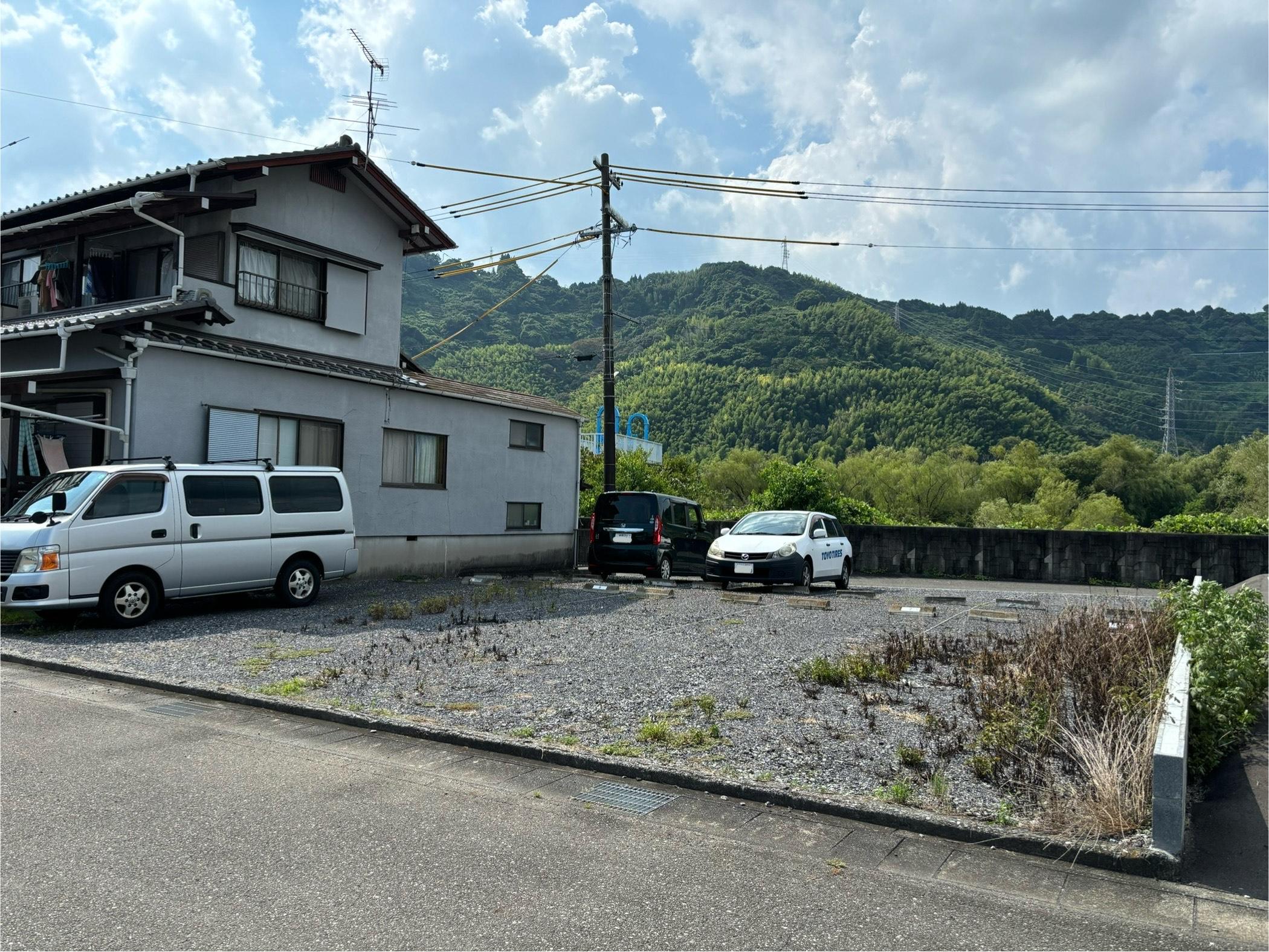 13210駐車場の外観・駐車場イメージ1枚目