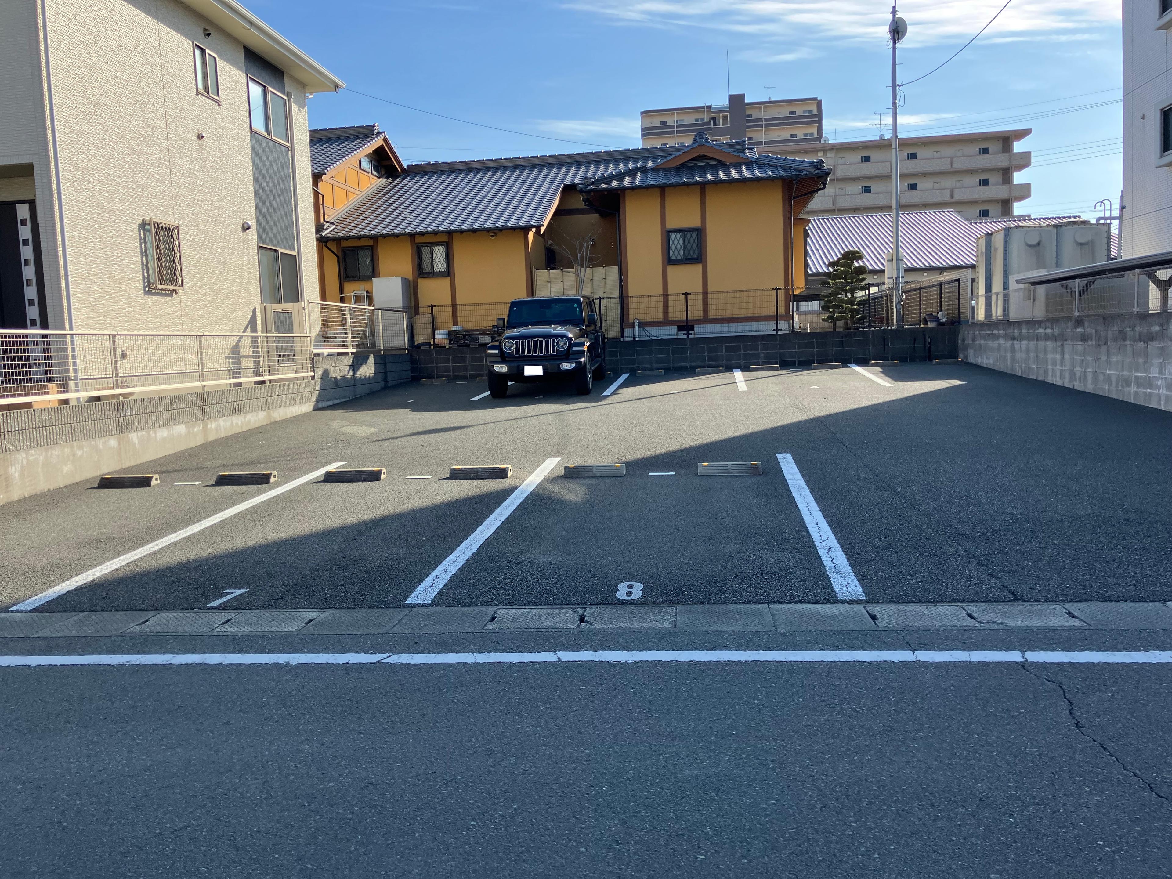 津久礼駐車場の外観・駐車場イメージ2枚目