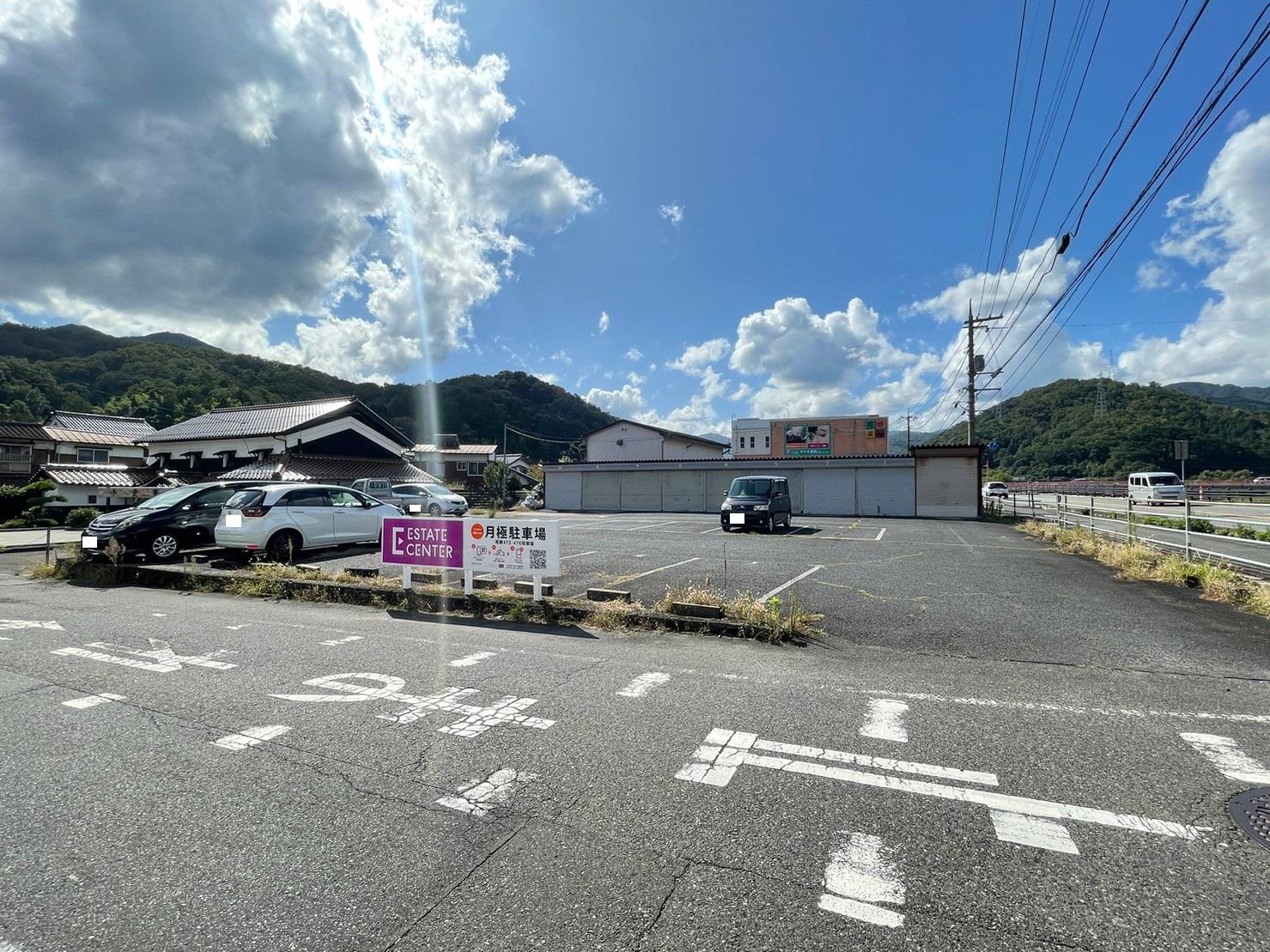 用瀬473・476駐車場の外観・駐車場イメージ1枚目