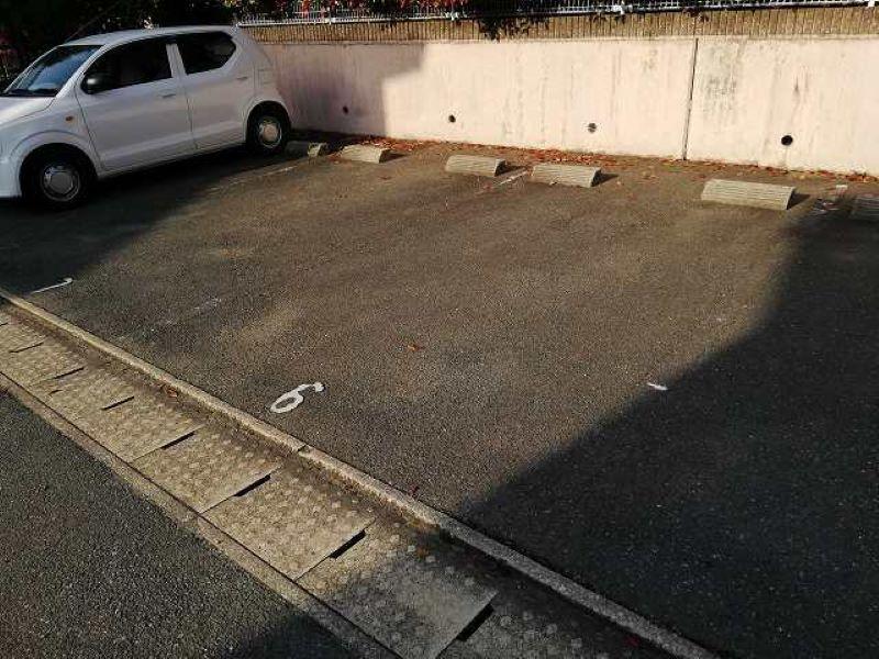 マウンド(17323)の外観・駐車場イメージ2枚目