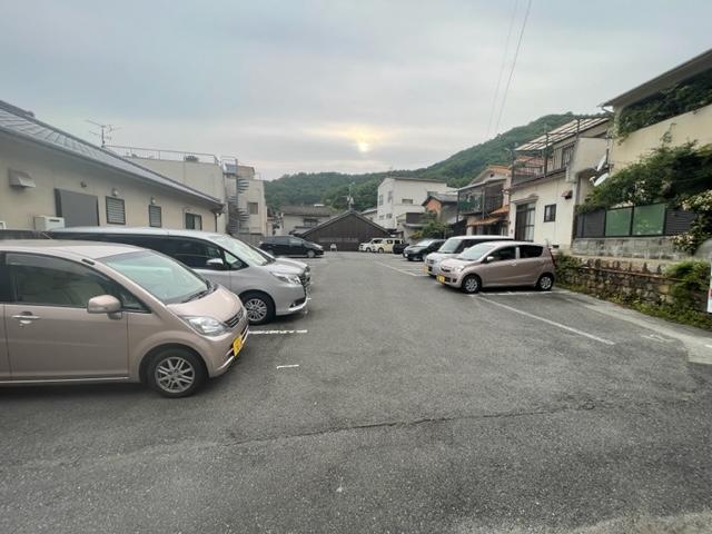 福田ガレージ（呉市東三津田）の外観・駐車場イメージ2枚目