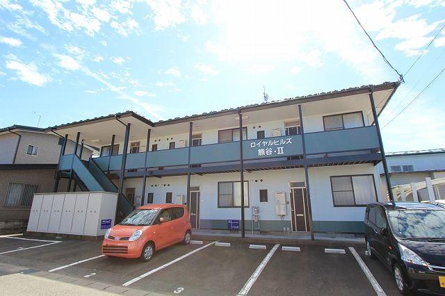 ロイヤルヒルズ熊谷Ⅱ　敷地内月極駐車場の外観・駐車場イメージ1枚目