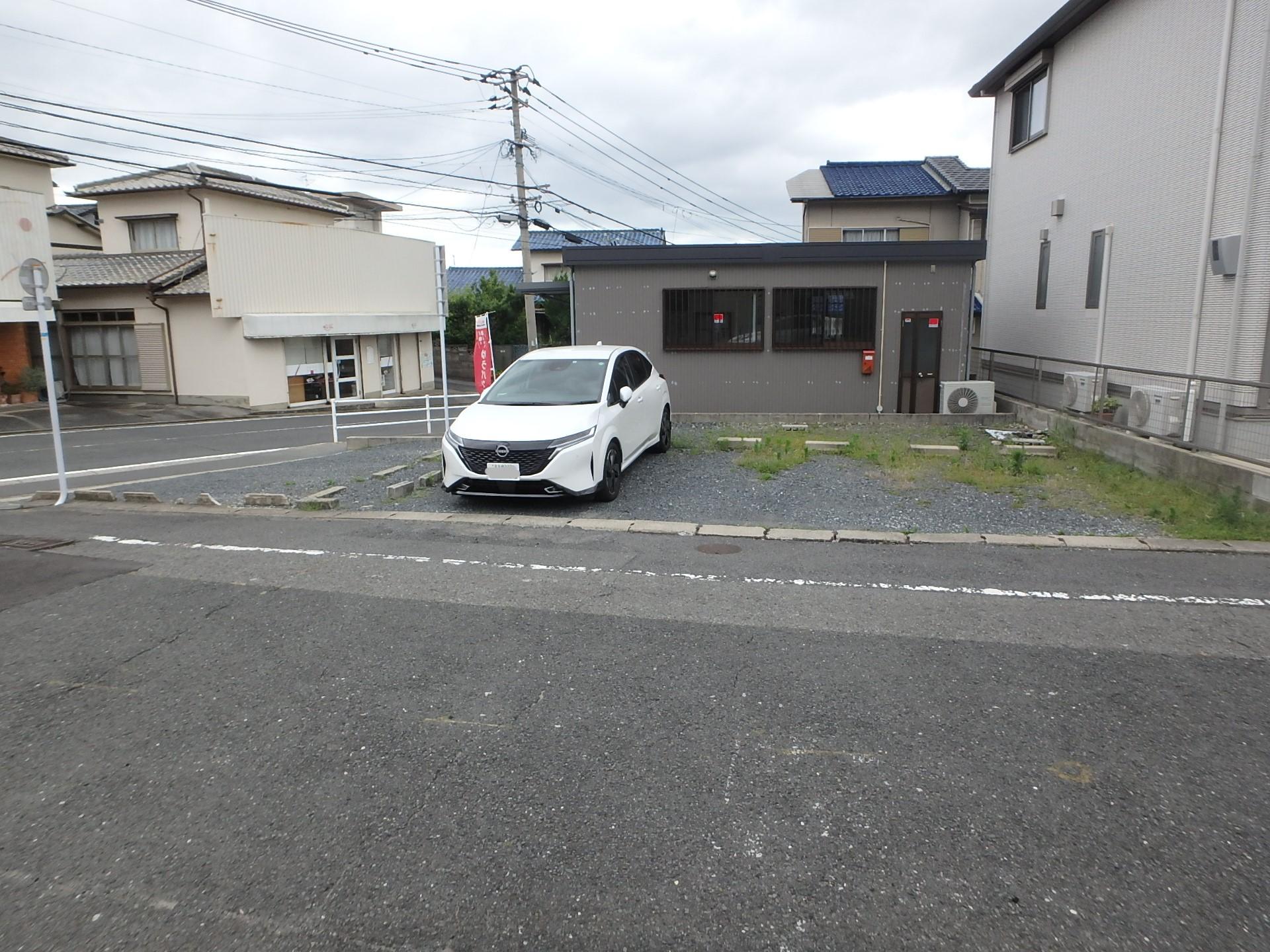 塔野パーキングの外観・駐車場イメージ1枚目