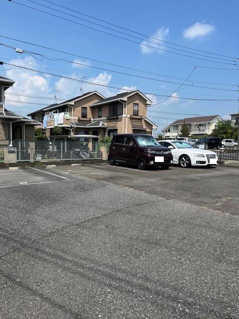 加110151駐車場の外観・駐車場イメージ2枚目