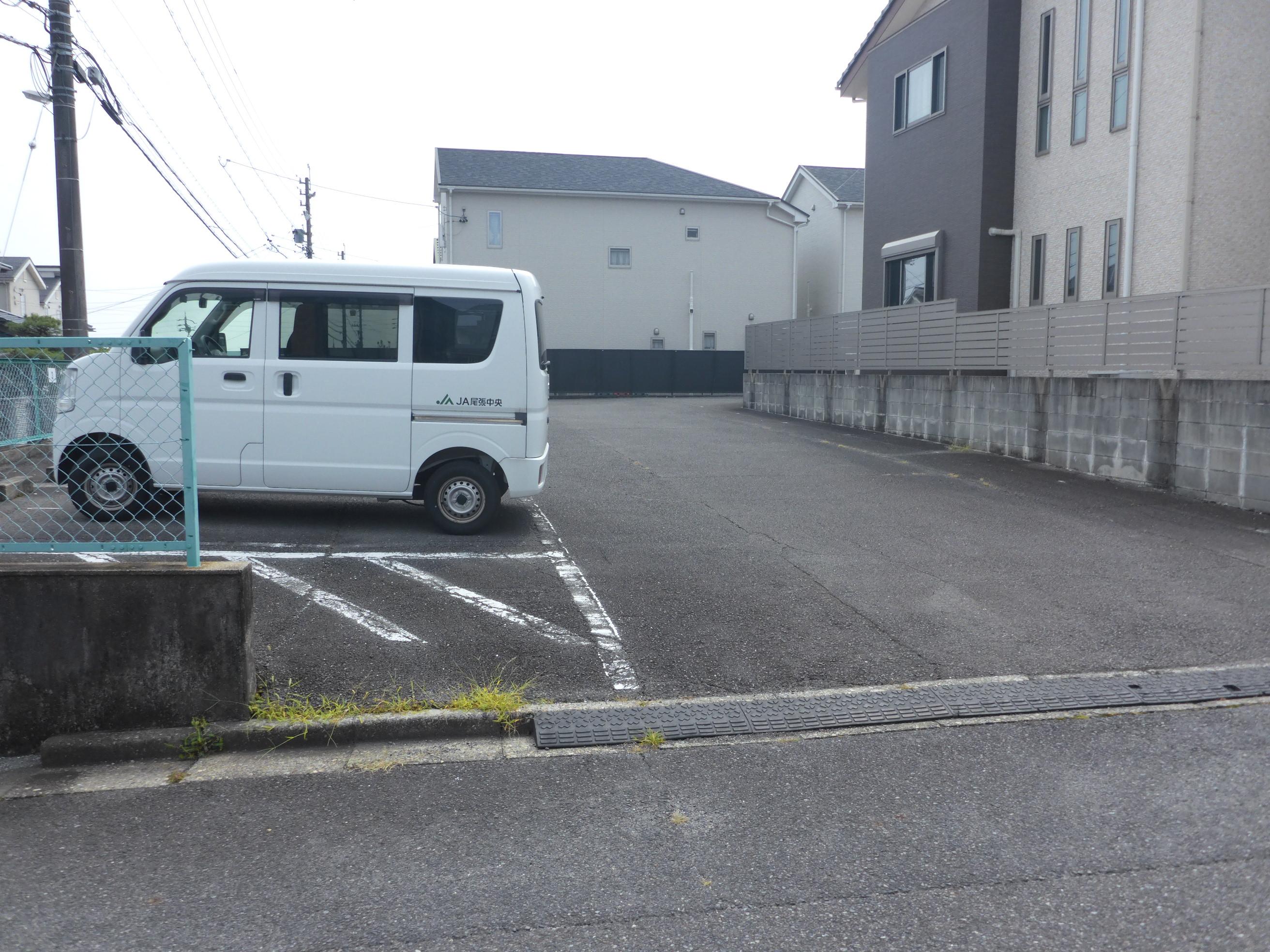 J-776の外観・駐車場イメージ1枚目