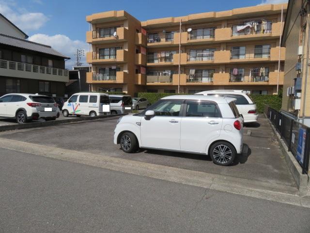 佐久間駐車場（明大寺）の外観・駐車場イメージ2枚目