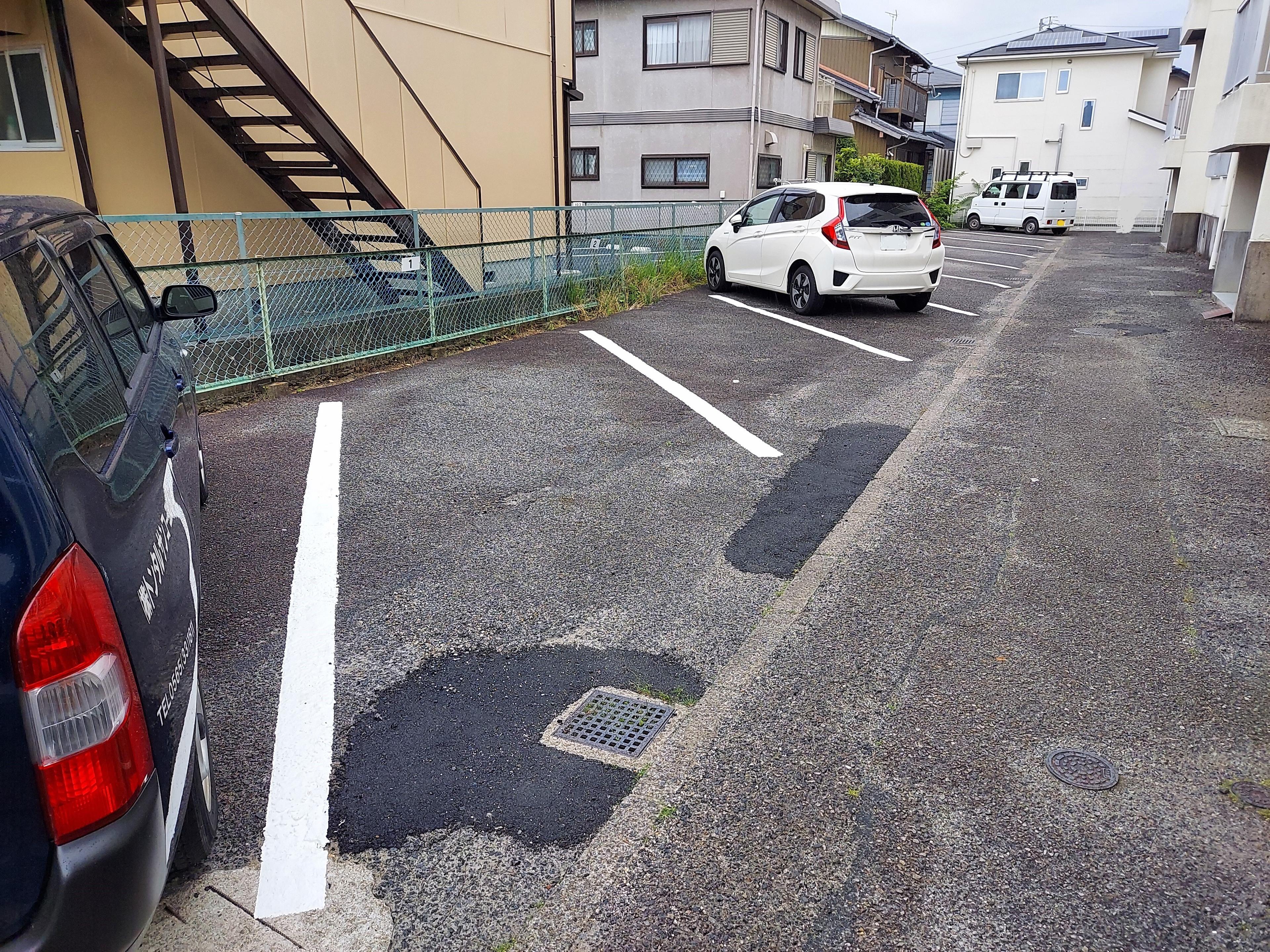 駐車場画像2枚目