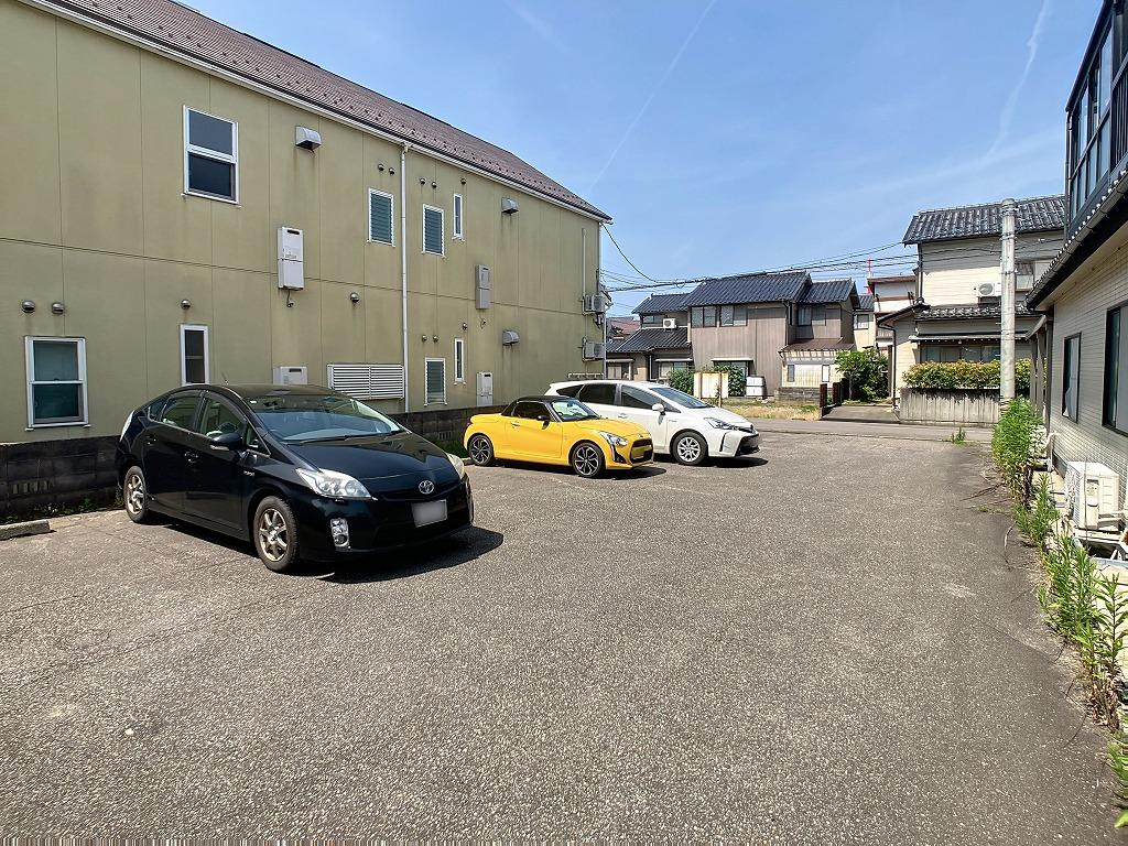 ８パーキング諸江の外観・駐車場イメージ2枚目