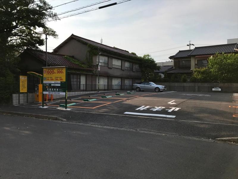 佐渡町５丁目の外観・駐車場イメージ1枚目