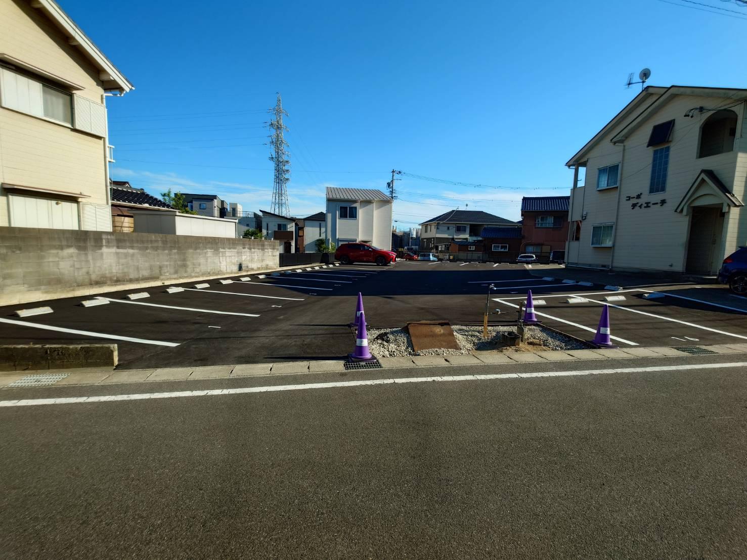 共和町3丁目11番地駐車場の外観・駐車場イメージ1枚目