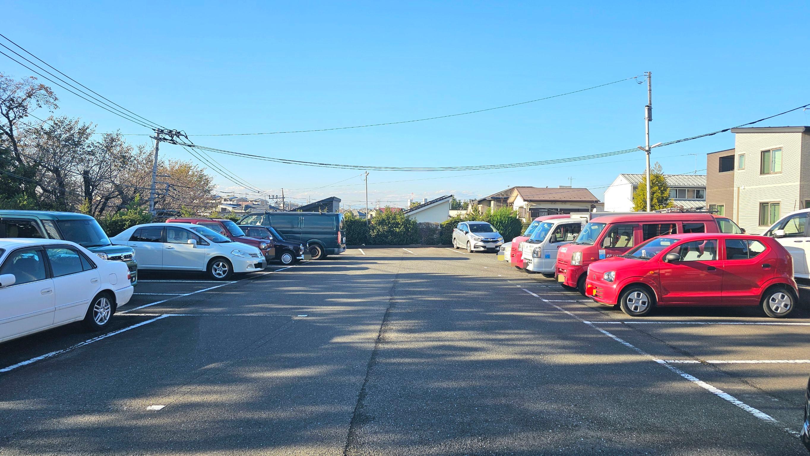 旭町第１駐車場の外観・駐車場イメージ2枚目