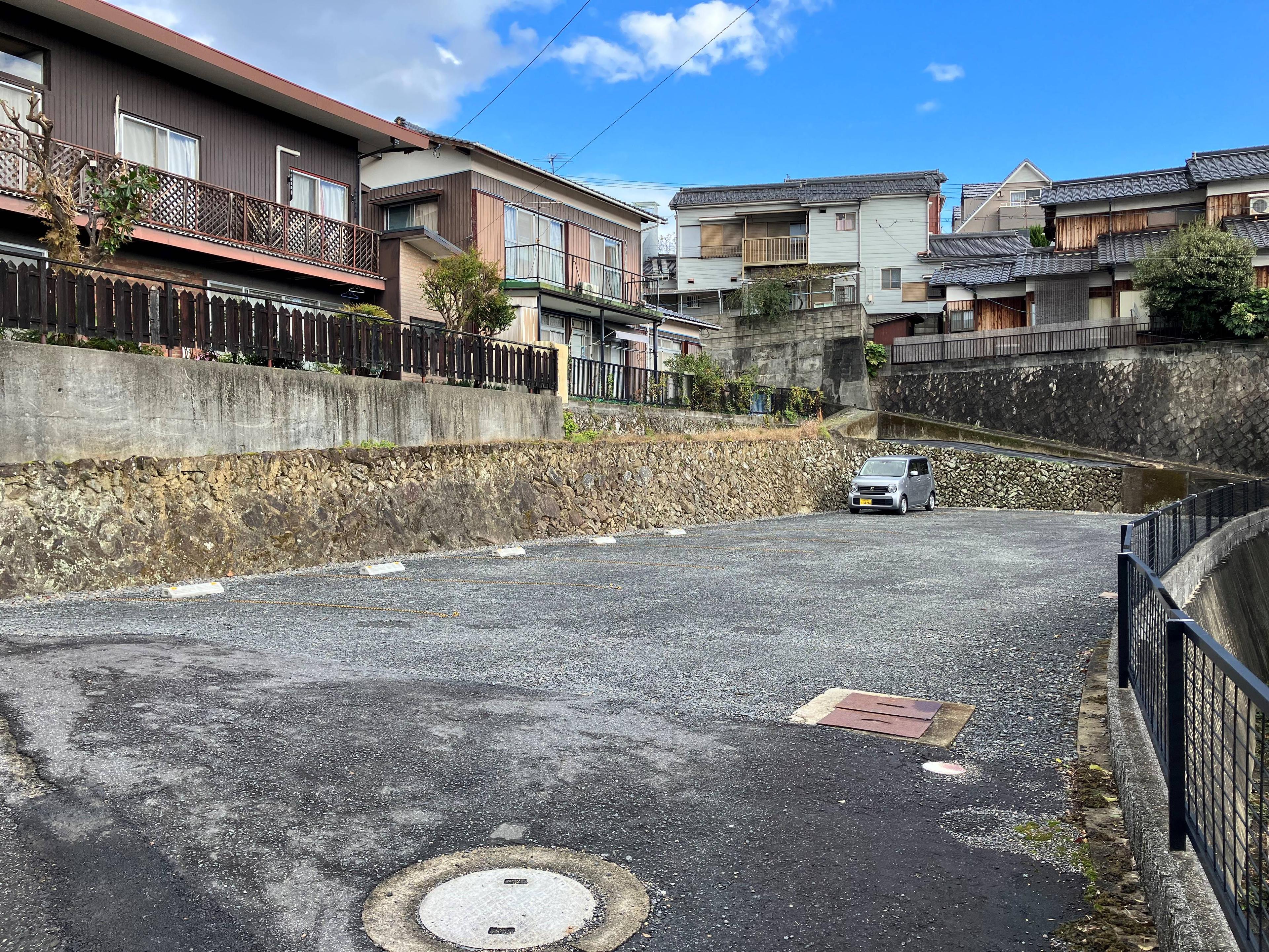 中金剛山駐車場の外観・駐車場イメージ1枚目