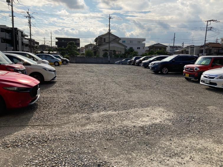岡本Ｄ駐車場の外観・駐車場イメージ2枚目
