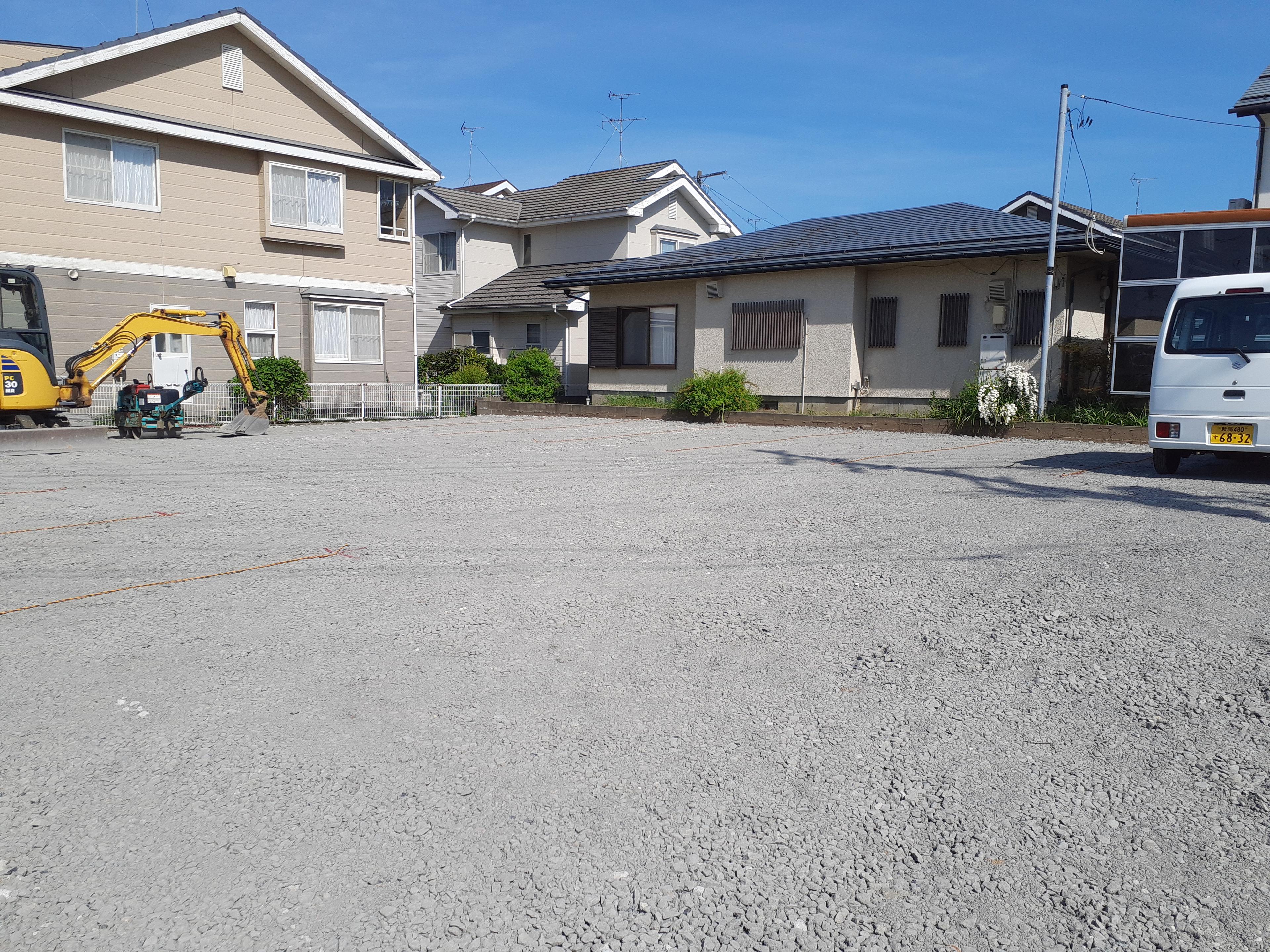 ガレージ内野西３の外観・駐車場イメージ2枚目