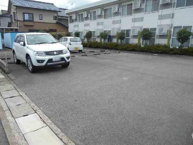 ソレイユ(18309)の外観・駐車場イメージ1枚目