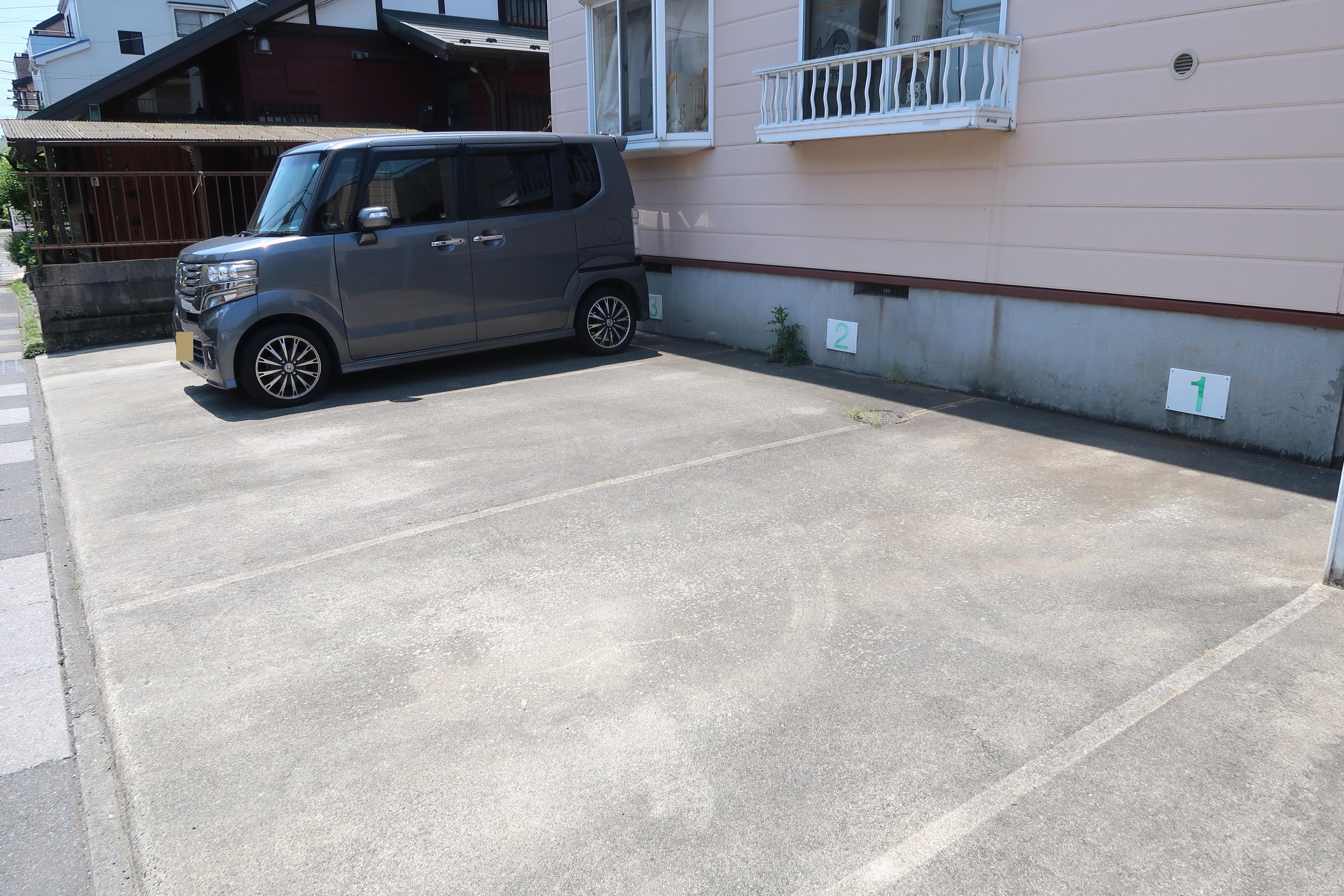 ｴｽﾃｰﾄ水谷東駐車場の外観・駐車場イメージ1枚目