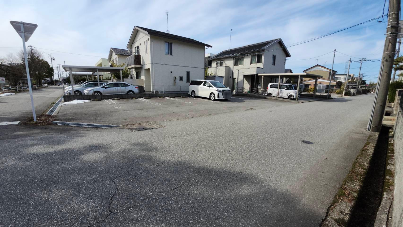 大泉本町パーキングの外観・駐車場イメージ3枚目