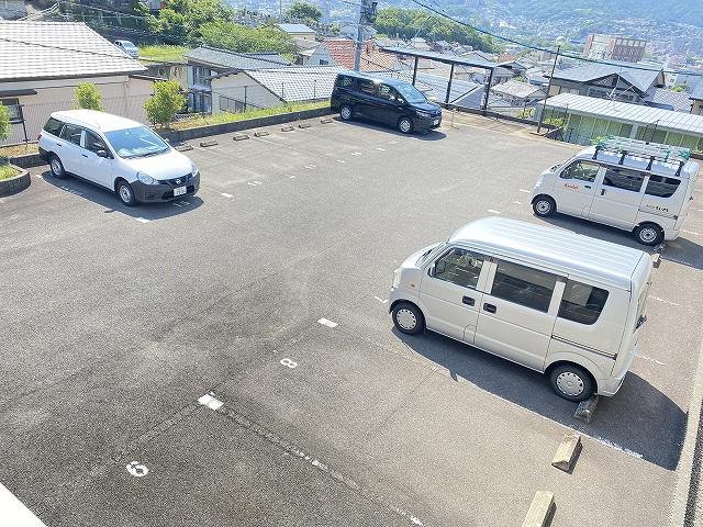 馬野浦上マンション(35251)の外観・駐車場イメージ1枚目