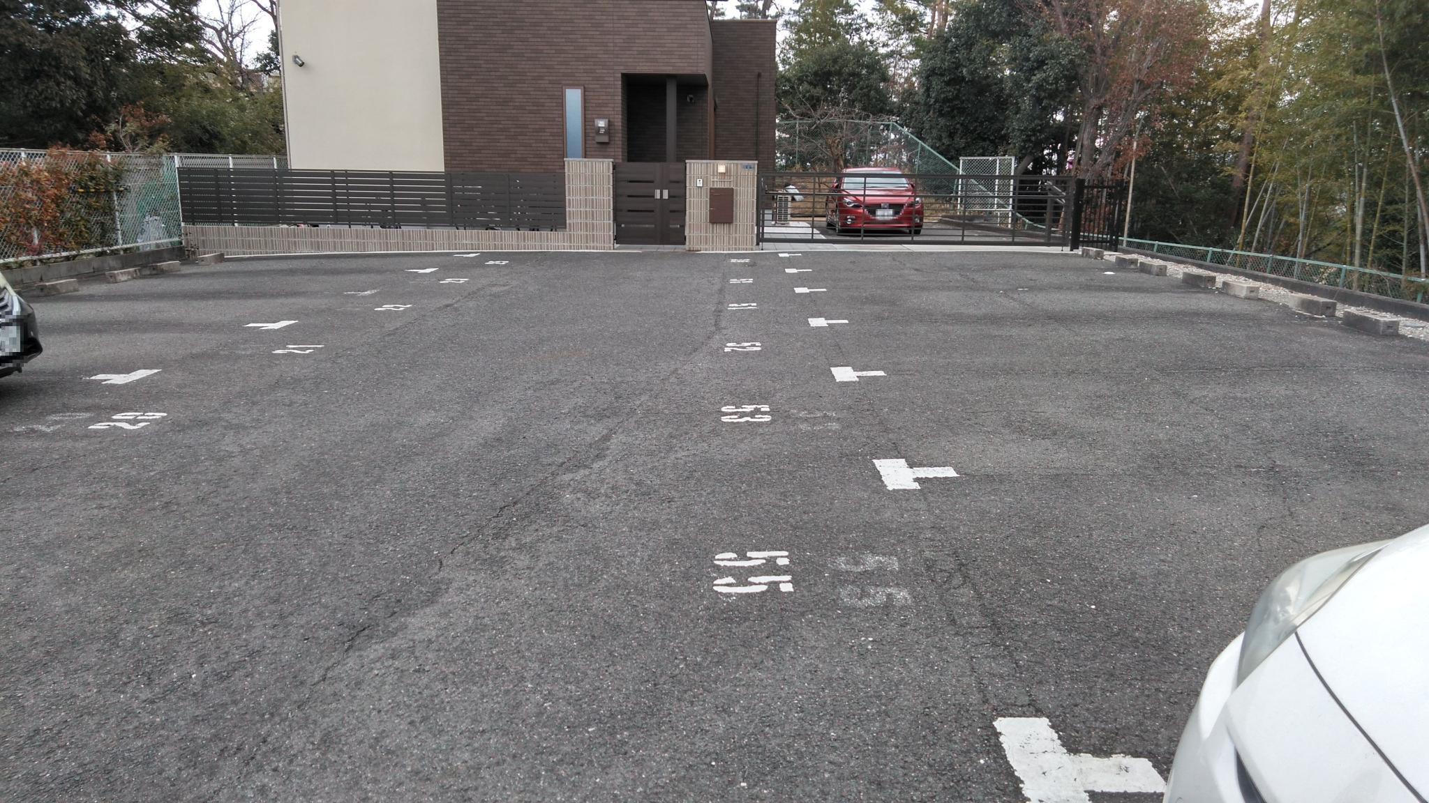 紫明園南駐車場の外観・駐車場イメージ2枚目