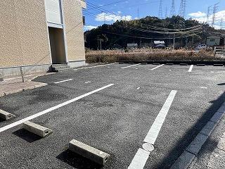マハナ　ワレア(29147)の外観・駐車場イメージ2枚目
