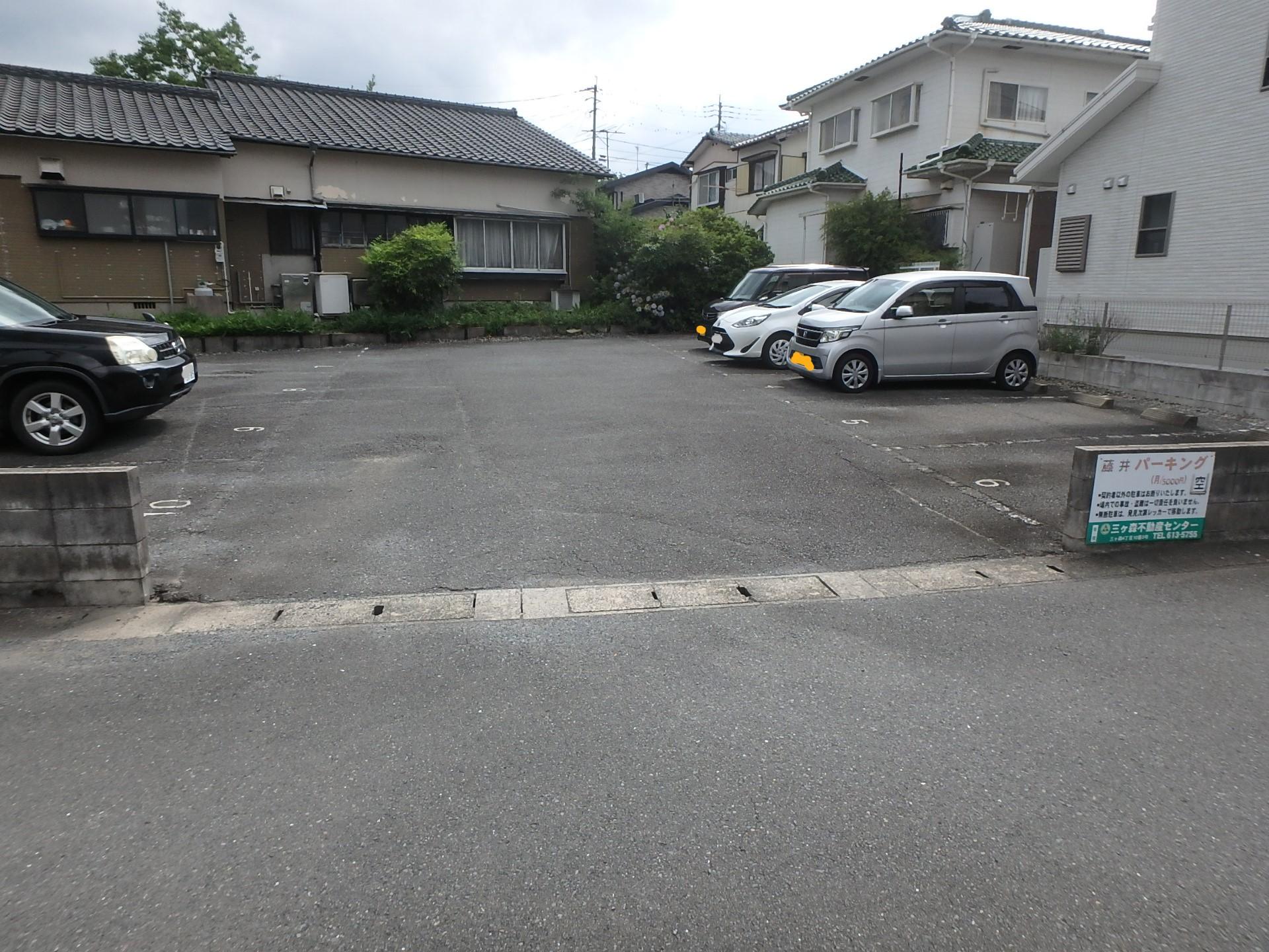 藤井駐車場の外観・駐車場イメージ1枚目