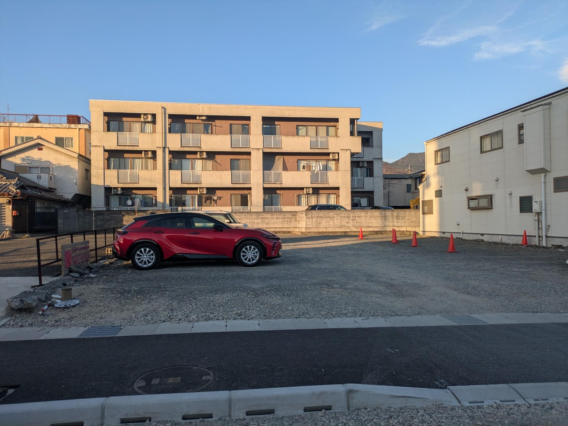 中央5丁目月極駐車場の外観・駐車場イメージ2枚目