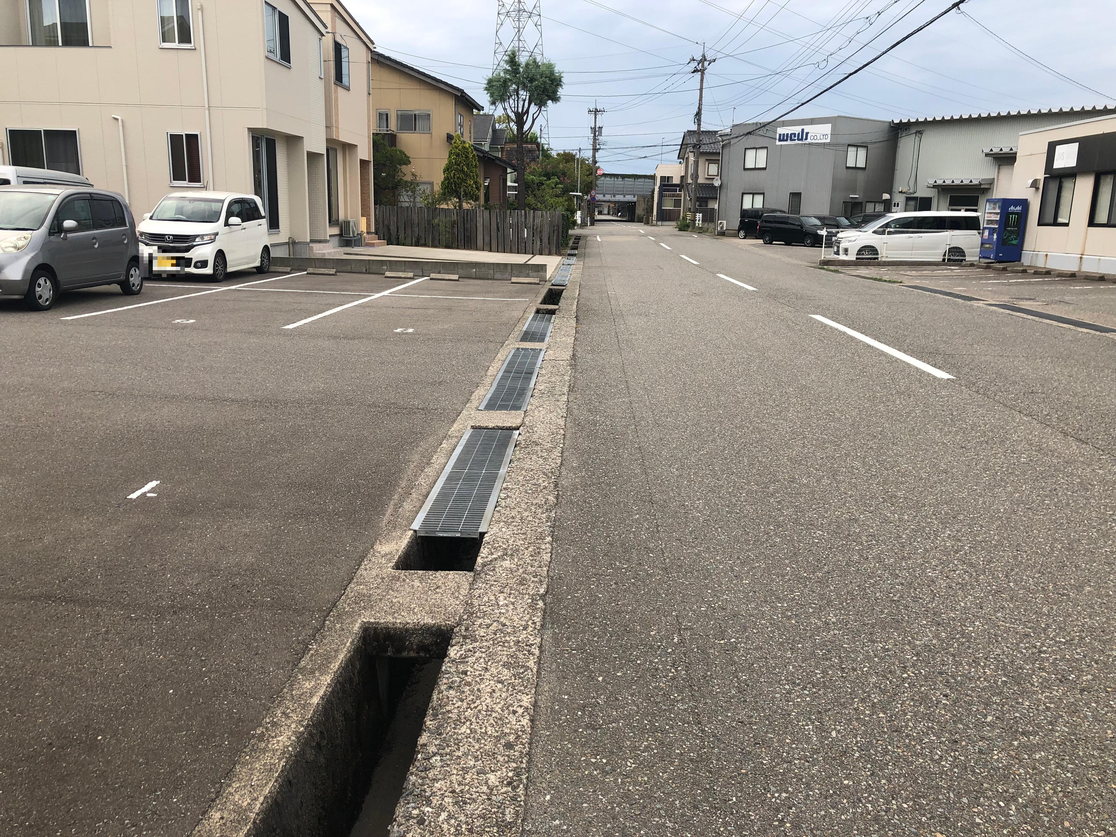 2015Kパーキングの外観・駐車場イメージ2枚目