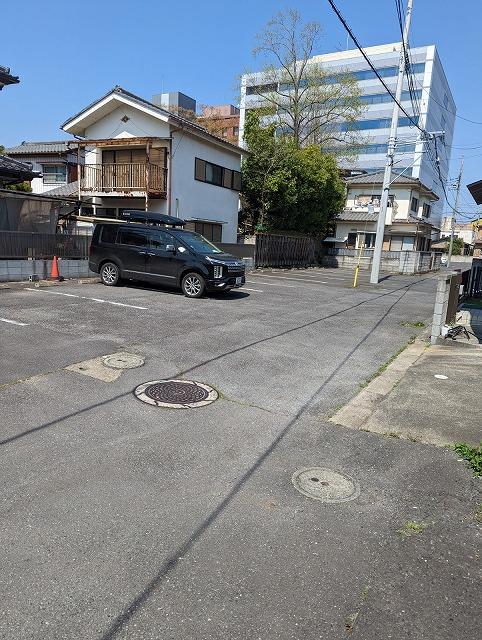 原田第６駐車場の外観・駐車場イメージ2枚目