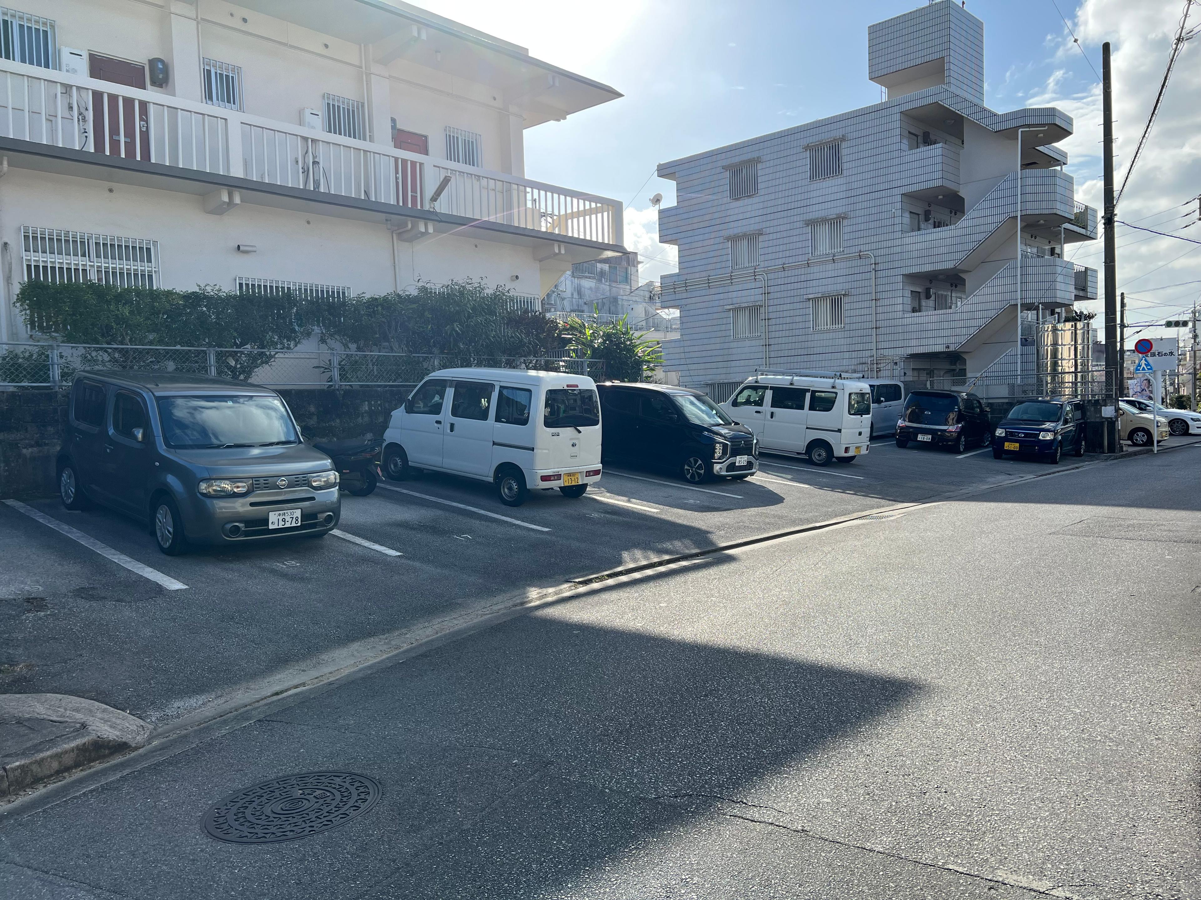 三原駐車場の外観・駐車場イメージ2枚目