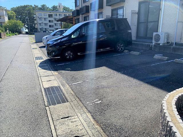 アルバ(38181)の外観・駐車場イメージ2枚目
