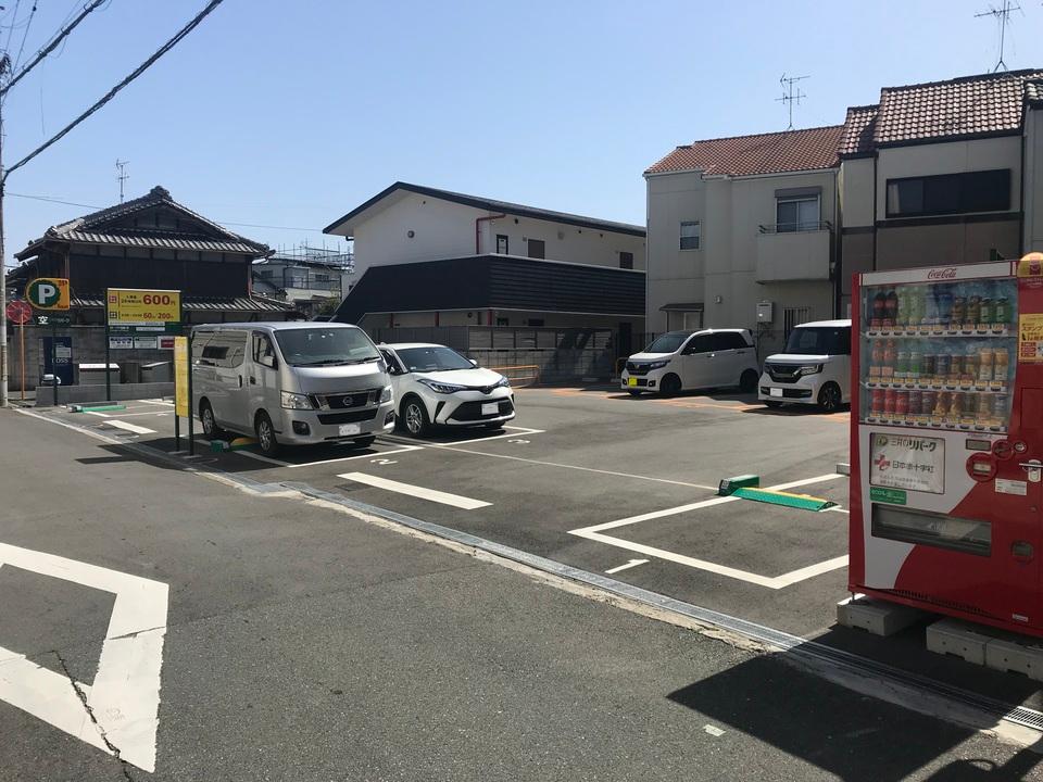 東大阪新庄２丁目の外観・駐車場イメージ1枚目