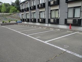 ルミナス(31911)の外観・駐車場イメージ1枚目