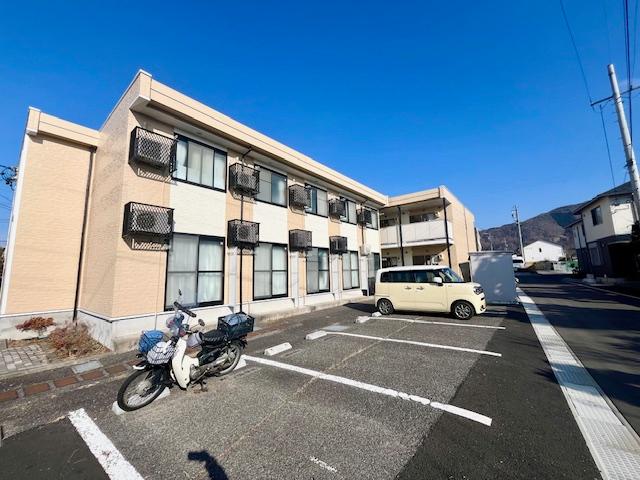 かたや(25131)の外観・駐車場イメージ1枚目