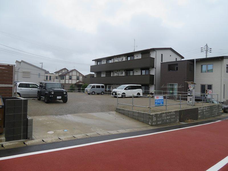 電車の丘公園駐車場の外観・駐車場イメージ1枚目