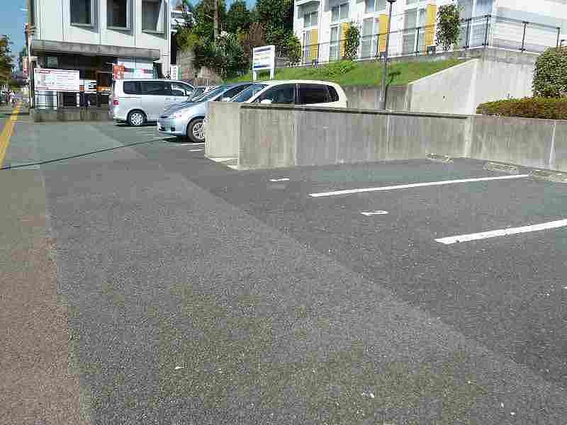 ハーミットクラブ(24026)の外観・駐車場イメージ1枚目
