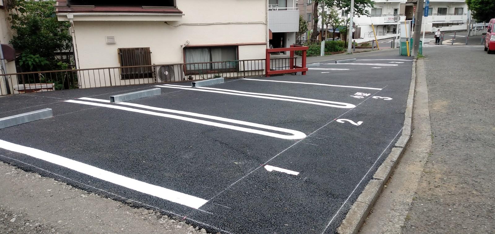 上大岡西駐車場の外観・駐車場イメージ1枚目