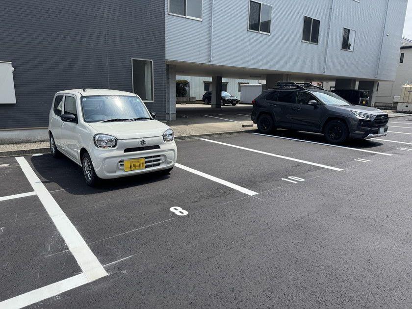 ＲＫ０７月極駐車場の外観・駐車場イメージ3枚目