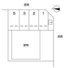 ＤＵＰＬＥＸ ＣＬＵＳＴＥＲの駐車場