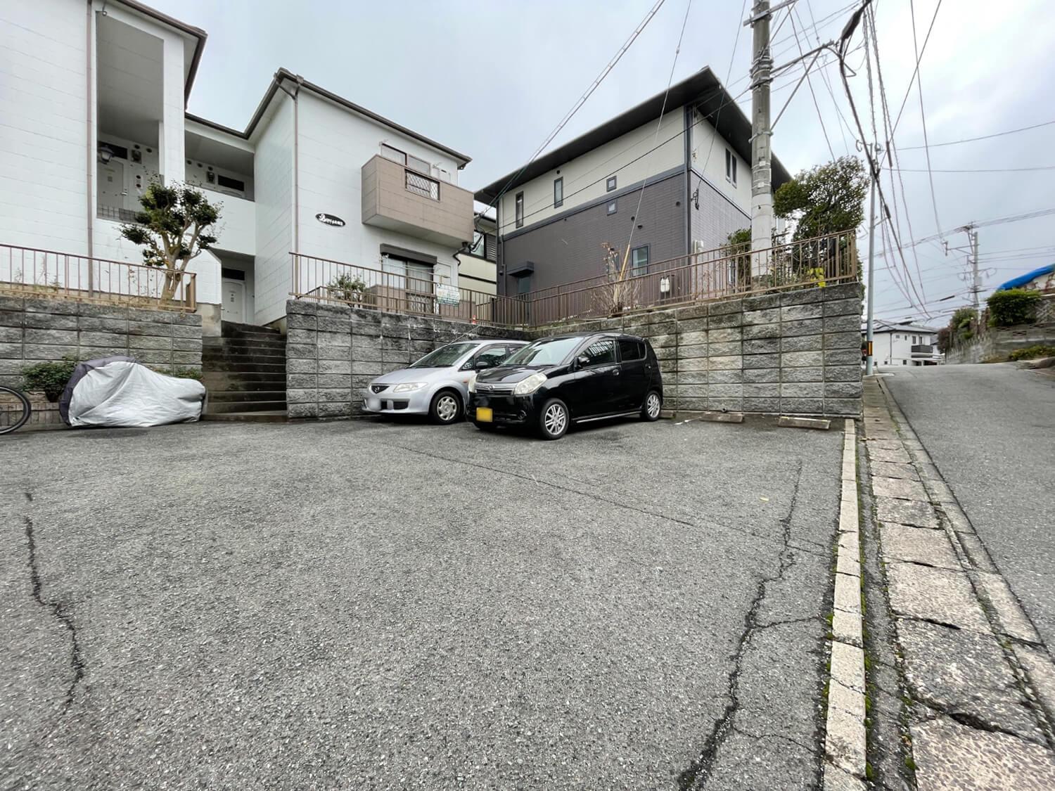 サンズ古賀の外観・駐車場イメージ2枚目