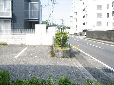 ＮｕｅｖｏＰｉｎａｒ(18053)の外観・駐車場イメージ3枚目