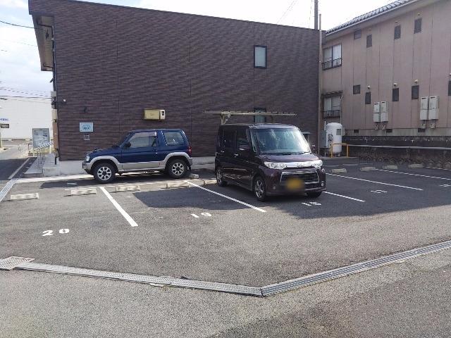 白枝Ⅱ(53039)の外観・駐車場イメージ2枚目