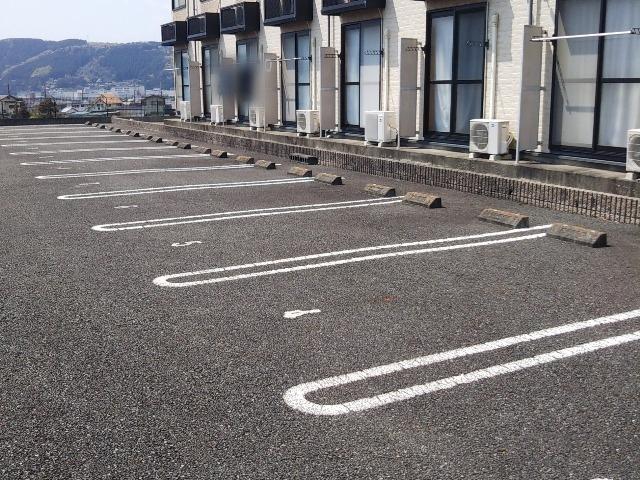夢(29076)の外観・駐車場イメージ1枚目