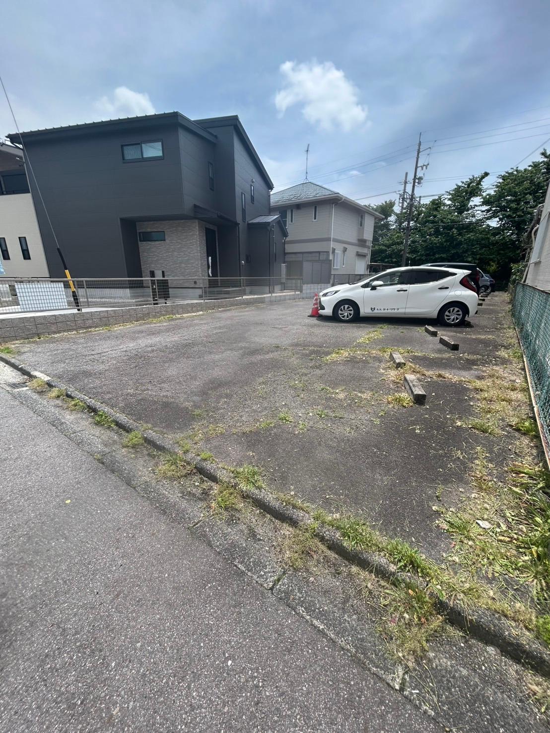 中岡崎駐車場の外観・駐車場イメージ1枚目