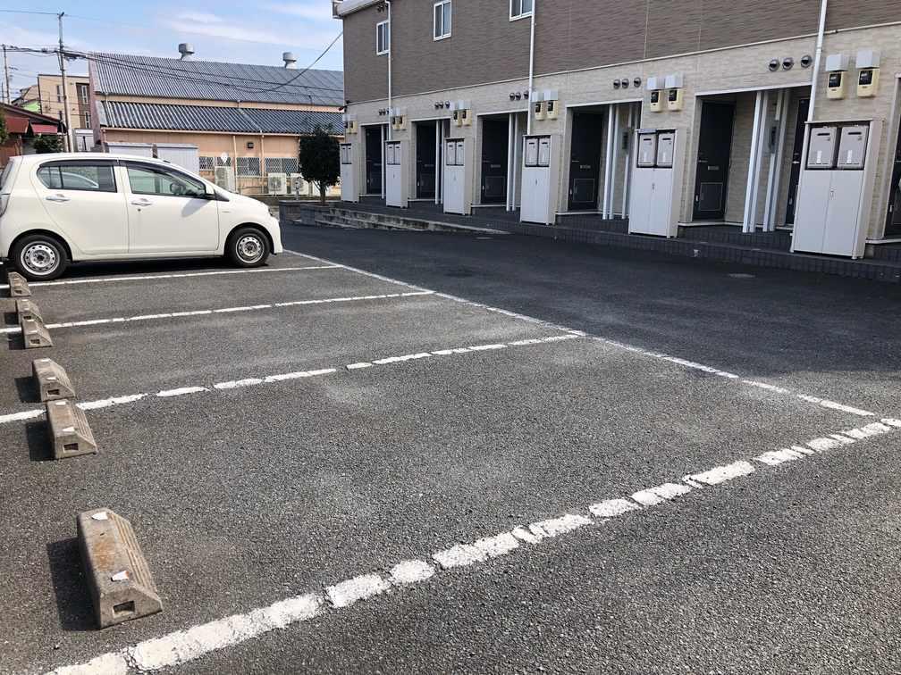 カサグランデ(28771)の外観・駐車場イメージ1枚目
