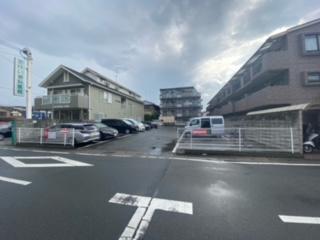 川口ガレージの外観・駐車場イメージ2枚目