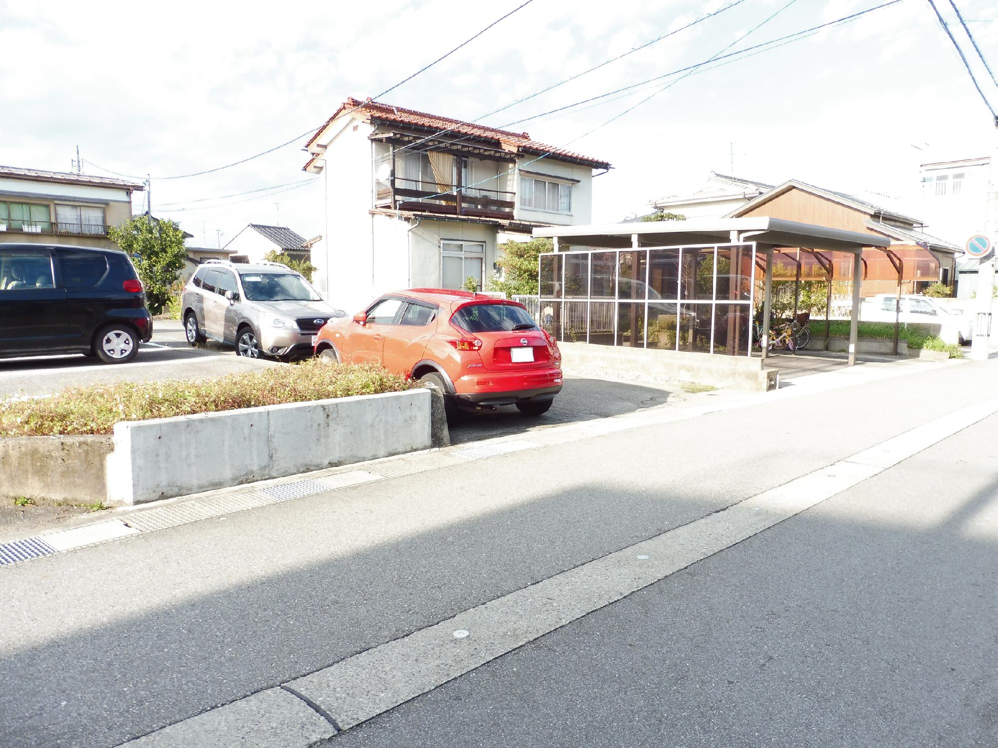 牛島本町1丁目月極駐車場（共同土地２）の外観・駐車場イメージ2枚目