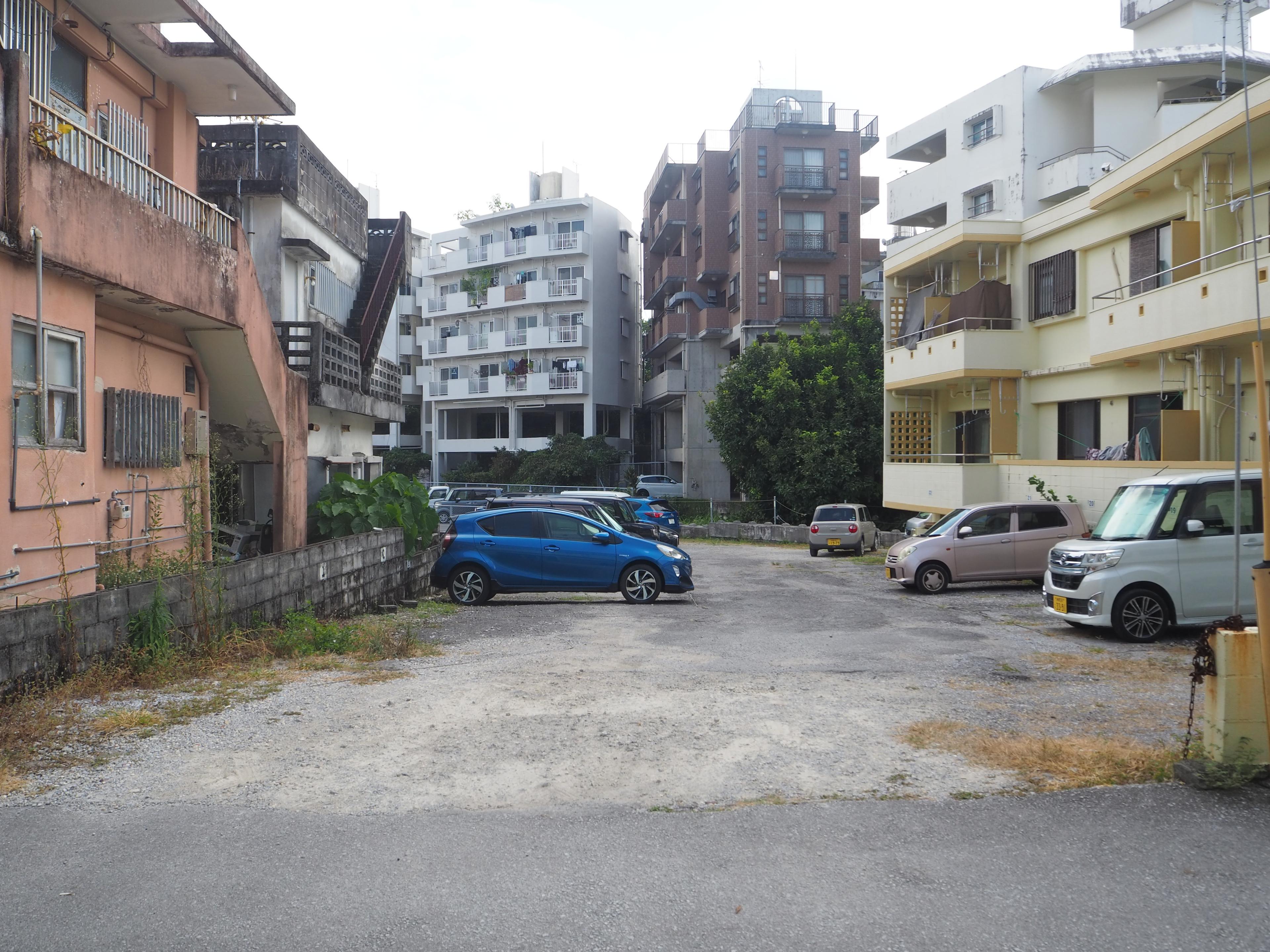 城間駐車場の外観・駐車場イメージ1枚目
