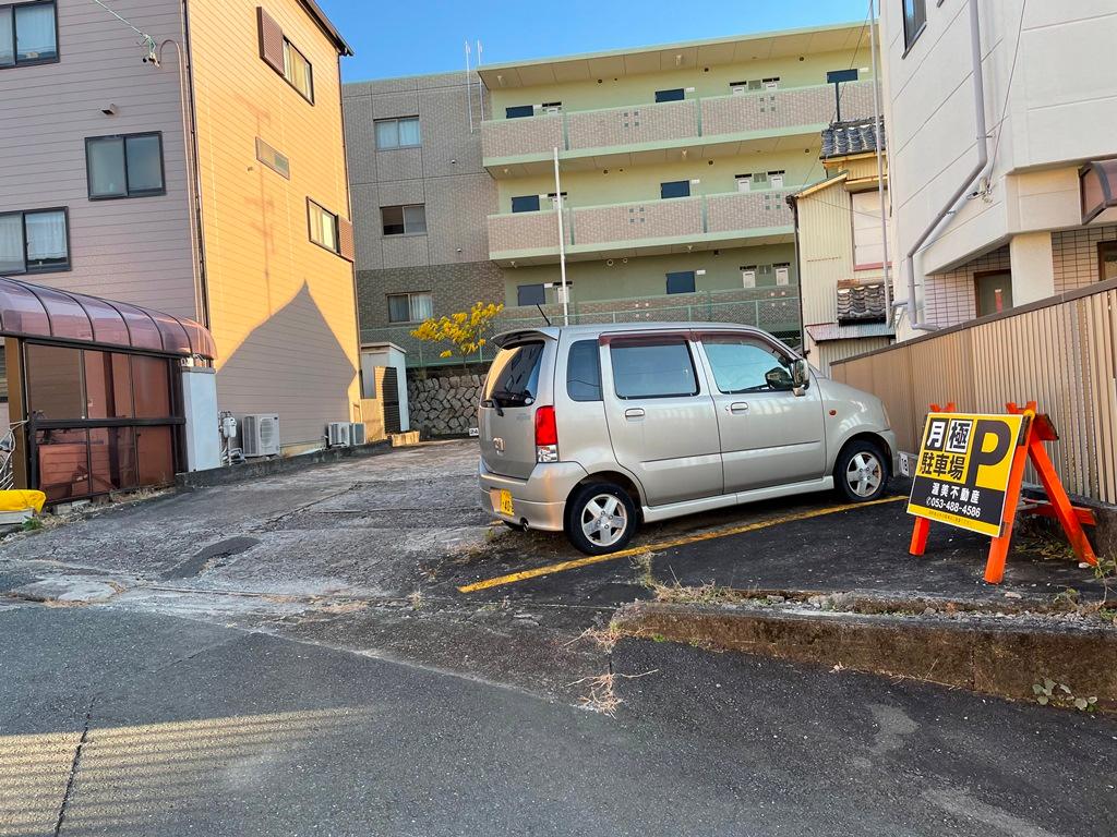 鴨江第5駐車場の外観・駐車場イメージ3枚目