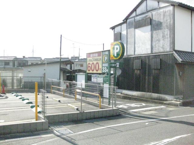 法隆寺駅前第３の外観・駐車場イメージ1枚目